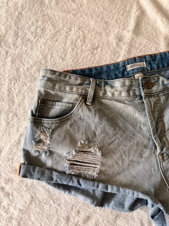 Roxy Denim Cutoff Cuffs Distressed Shorts 29 - Picture 2 of 8
